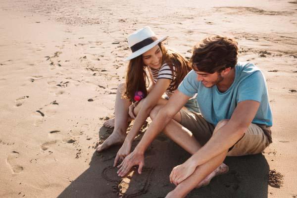 CELEBRATE VALENTINE’S DAY AT THE BEACH! Krystal® Puerto Vallarta CELEBRATE VALENTINE’S DAY AT THE BEACH! Krystal® Puerto Vallarta