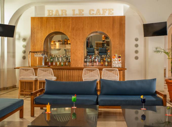 Le Cafe Lobby Bar Krystal® Puerto Vallarta Le Cafe Lobby Bar Krystal® Puerto Vallarta