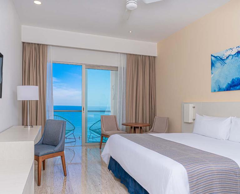 Superior ocean view king Krystal® Puerto Vallarta Superior ocean view king Krystal® Puerto Vallarta